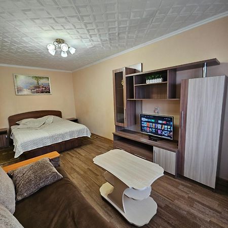 Lux Apartment On Potanina 19 Ustʼ-Kamenogorsk 외부 사진