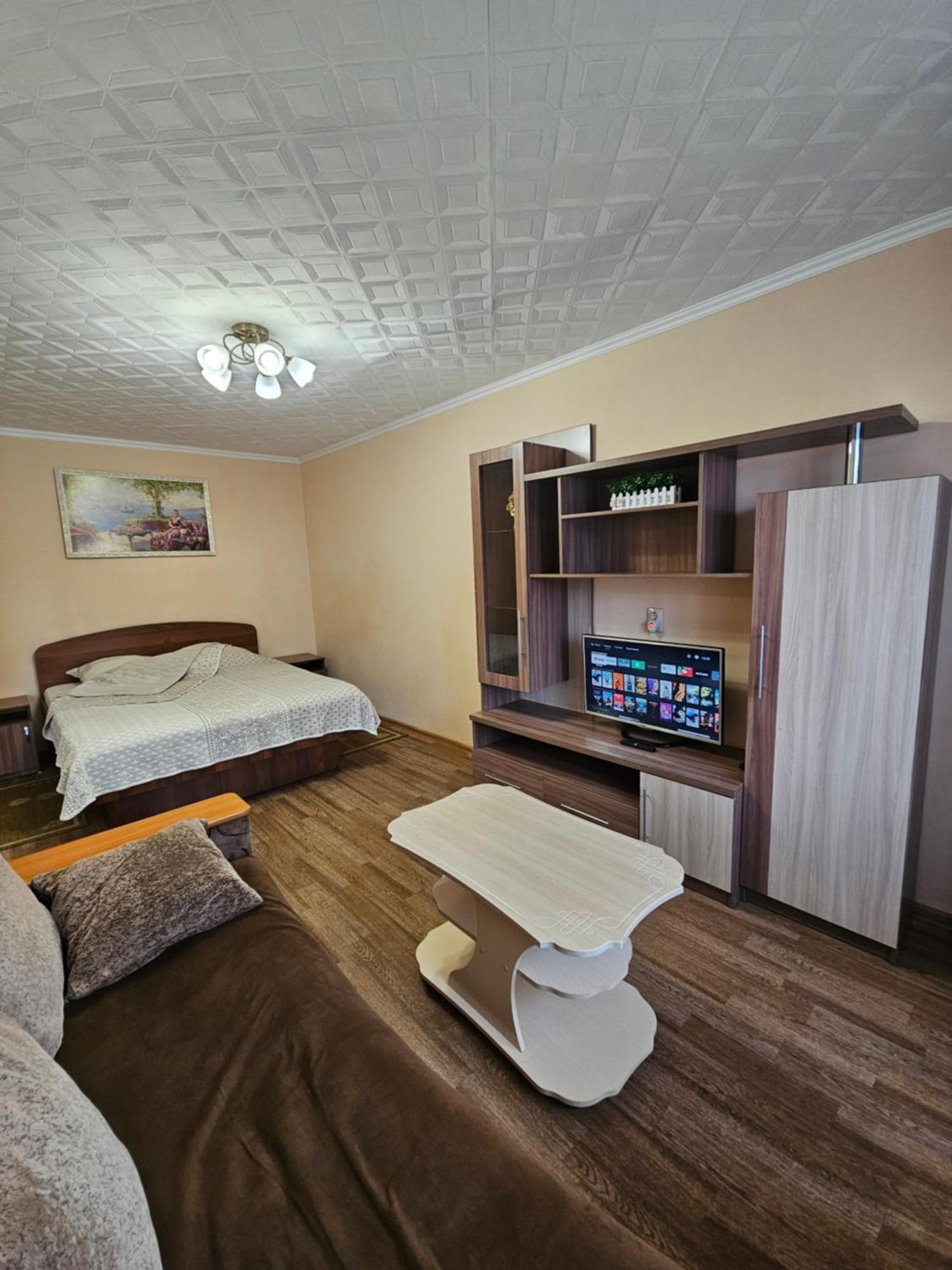 Lux Apartment On Potanina 19 Ustʼ-Kamenogorsk 외부 사진